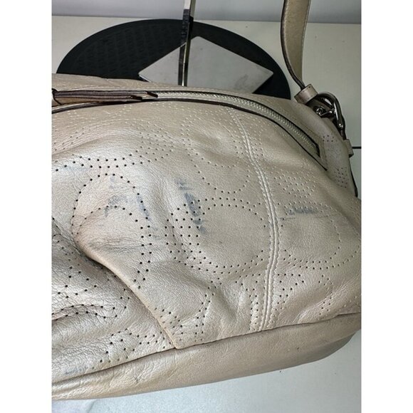 Authentic Coach F19257 Shoulder/Handbag Leather Purse - Picture 8 of 12